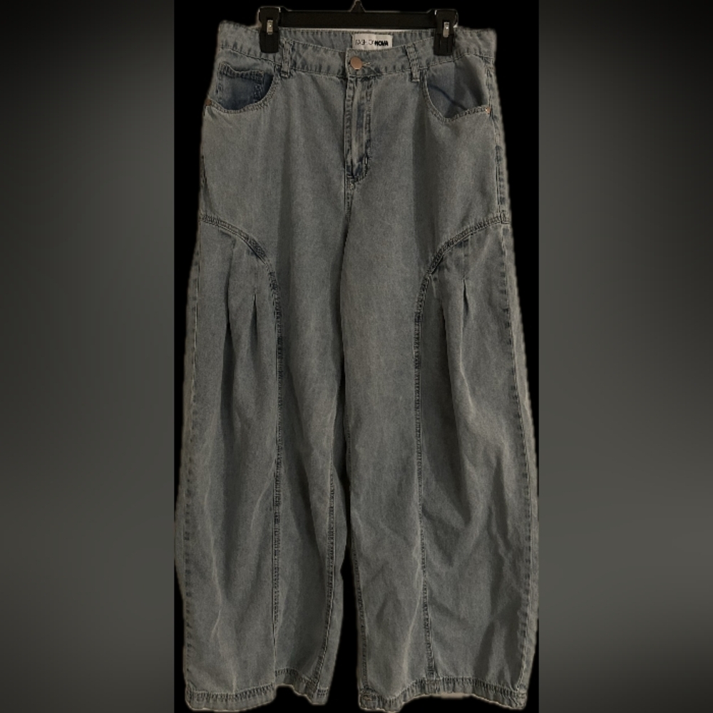 Women's Gray Jeans
